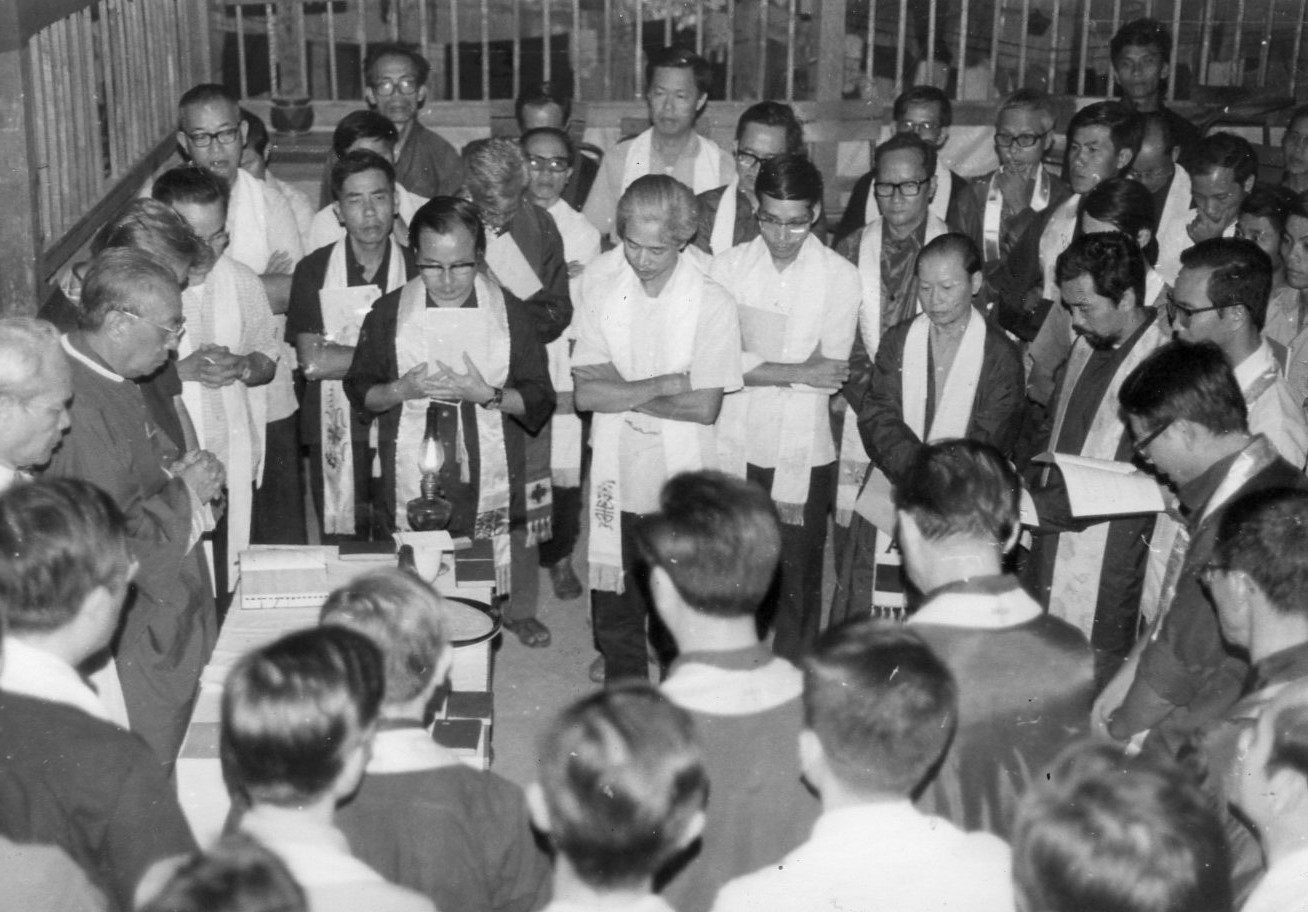 Canh tân và hòa giải